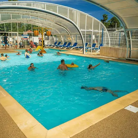 Zecamping Animé Piscine Couverte Club Enfant Animations Dog Friendly 4* La Faute-sur-Mer