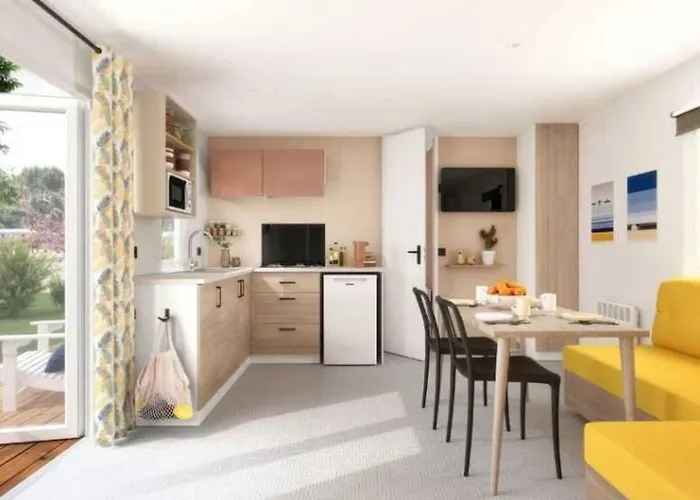 Zecamping Anime Piscine Couverte Club Enfant Animations Dog Friendly